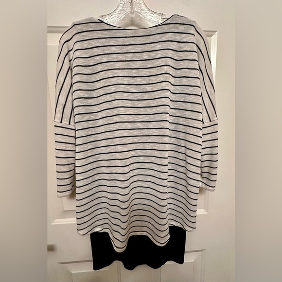 White House Black Market Striped Layered-Look Longline Top in Black— Size Small - Picture 4 of 6